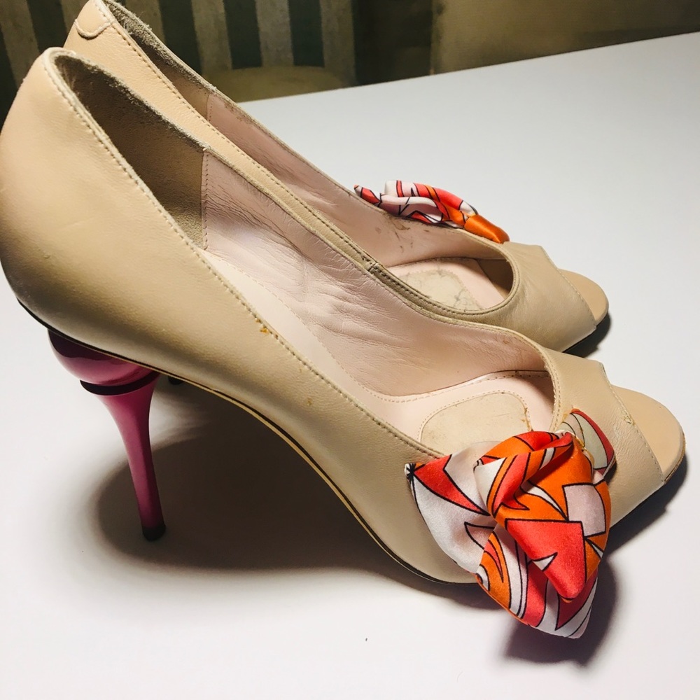 Emilio Pucci Beige Peep-Toe Heels with Pink Heel and Orange Accent Bow
